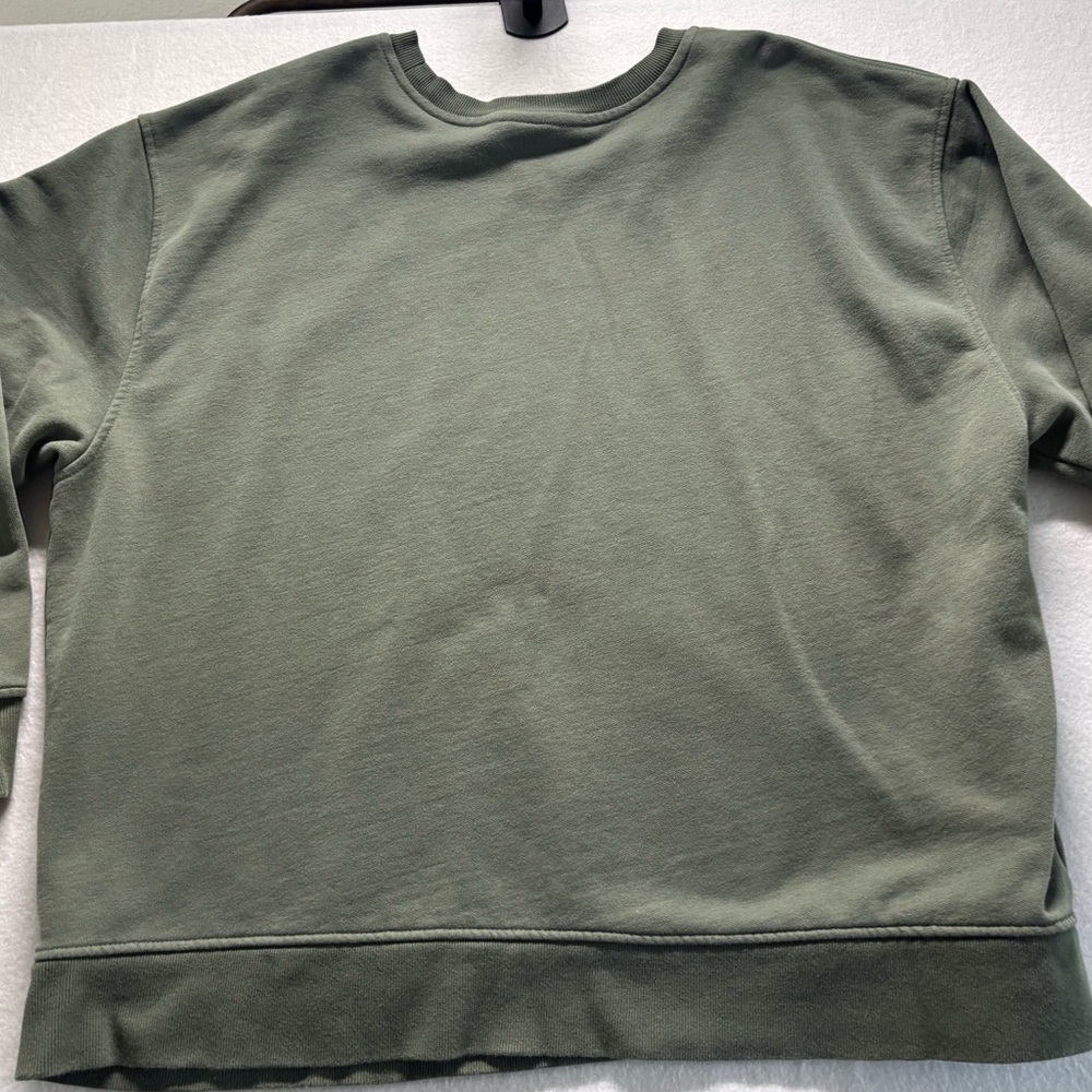 The North Face Men's Olive Crewneck Sweater - Picture 3 of 3